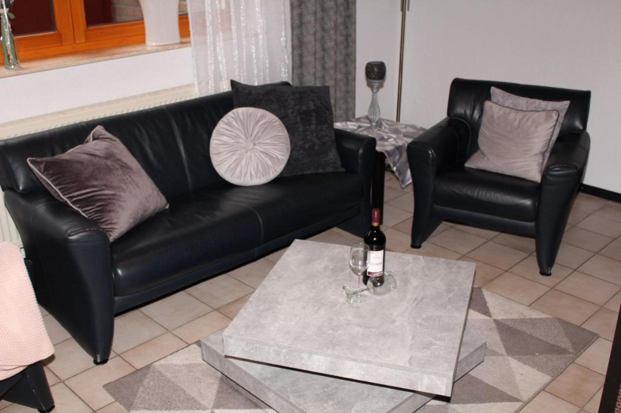 Appartement Wohnen In Einer Privatstrasse à Marl Extérieur photo