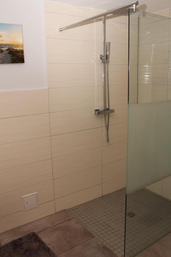 Appartement Wohnen In Einer Privatstrasse à Marl Extérieur photo